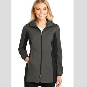 NWOT Active Hooded Soft Shell Jacket